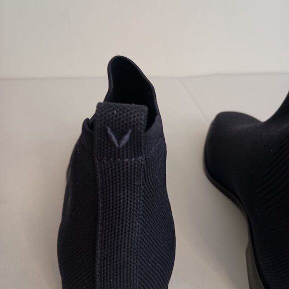 VIVAIA Ryan Blue Water Resistant Chelsea Boots Womens Sz 7.5 (EU 38) - Picture 12 of 15